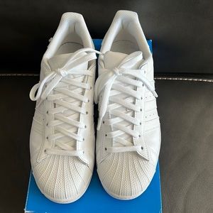 Adidas SuperStar All White Sneakers.Only worn once, in excellent condition.